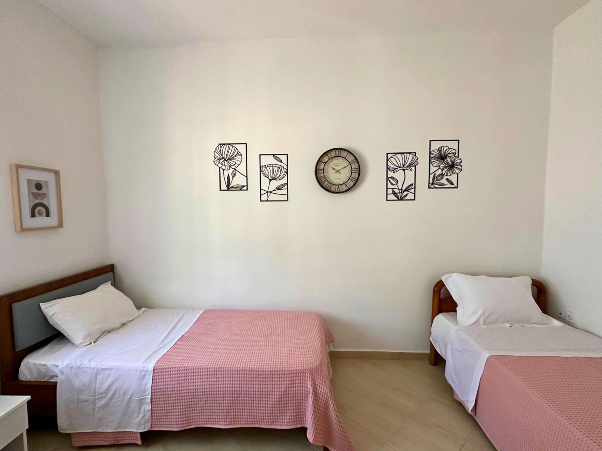 Viewtopia House เดอร์มี ภายนอก รูปภาพ