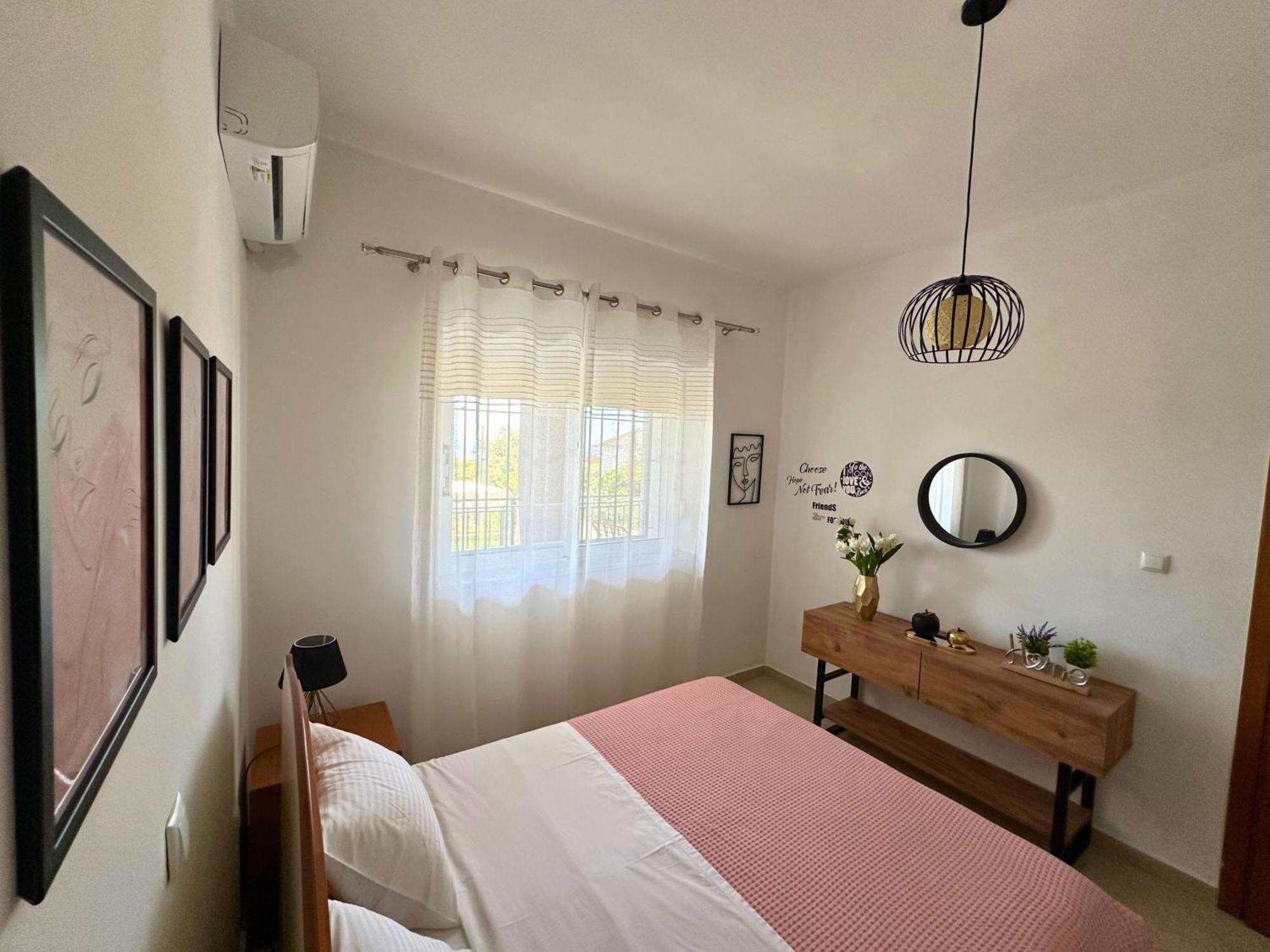 Viewtopia House เดอร์มี ภายนอก รูปภาพ