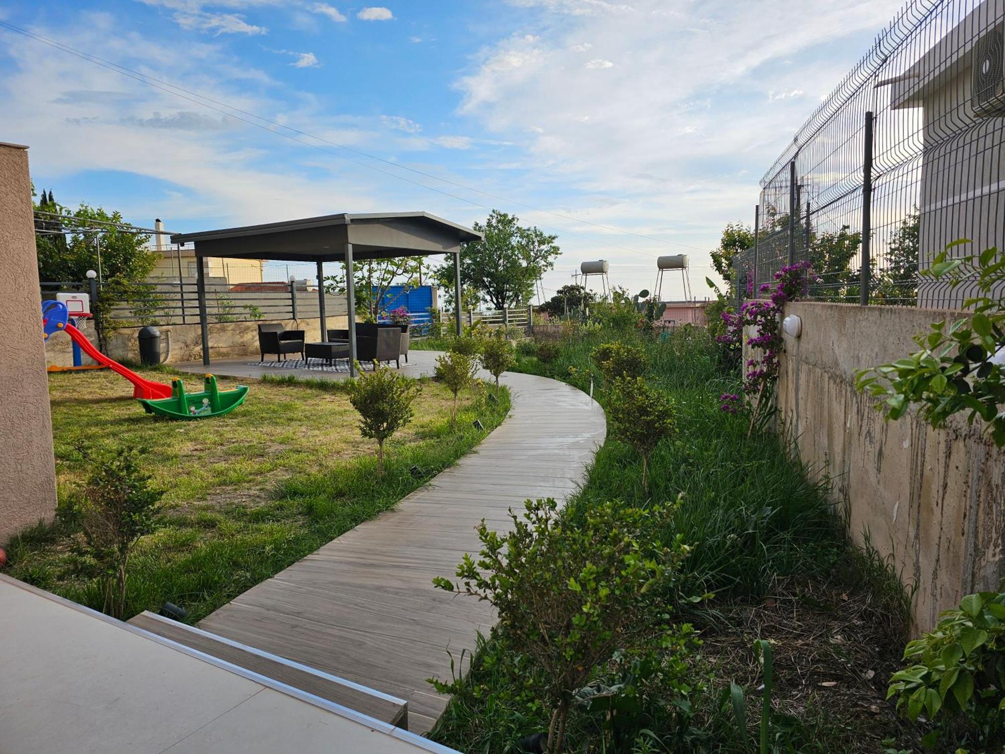 Viewtopia House เดอร์มี ภายนอก รูปภาพ